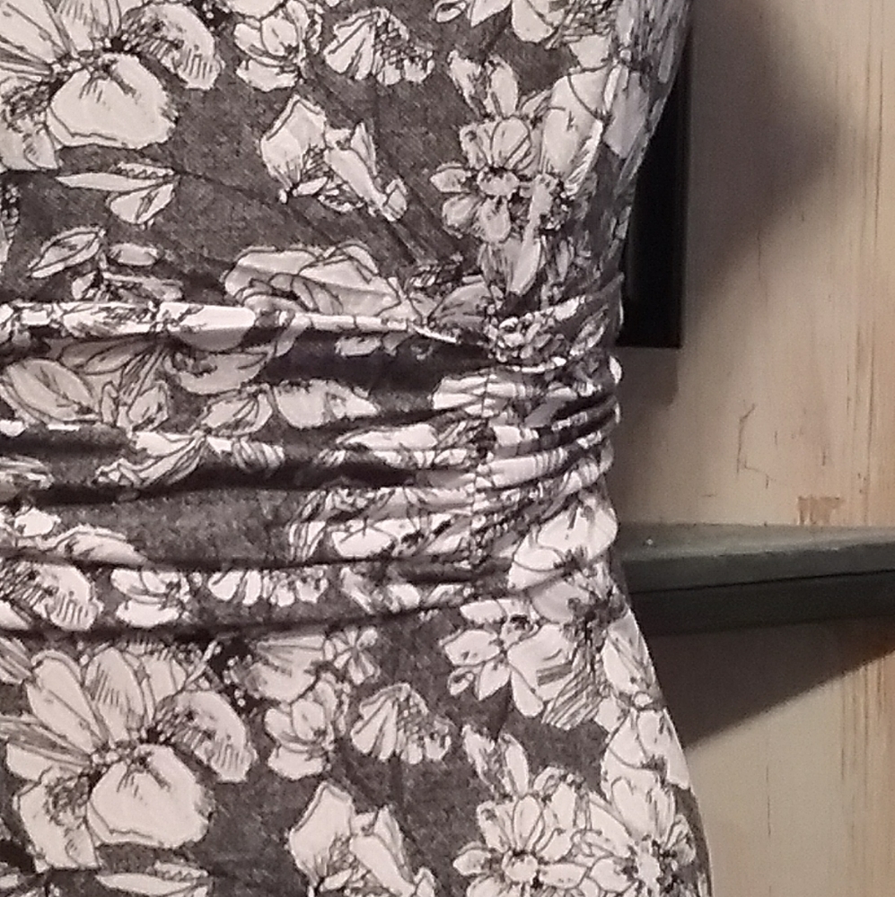 Connected | Dress - Picture 11 of 16